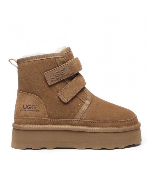 Stivali con plateau UGG Dylan da donna