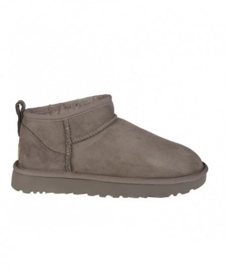 UGG super mini stile classico