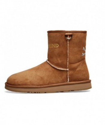 Stivale corto classico UGG x Mastermind World Castagna